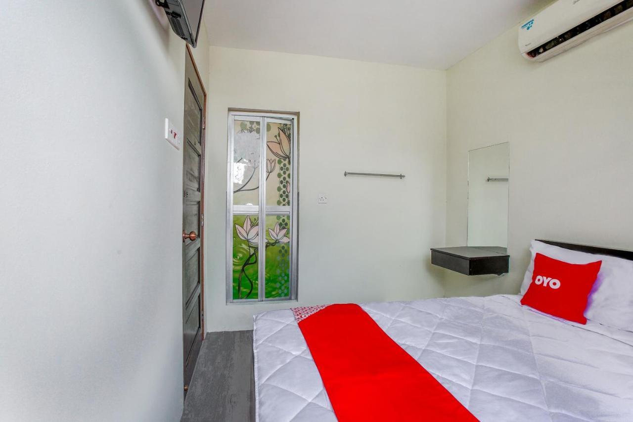 Oyo 822 Zande Motel Kuala Selangor Εξωτερικό φωτογραφία