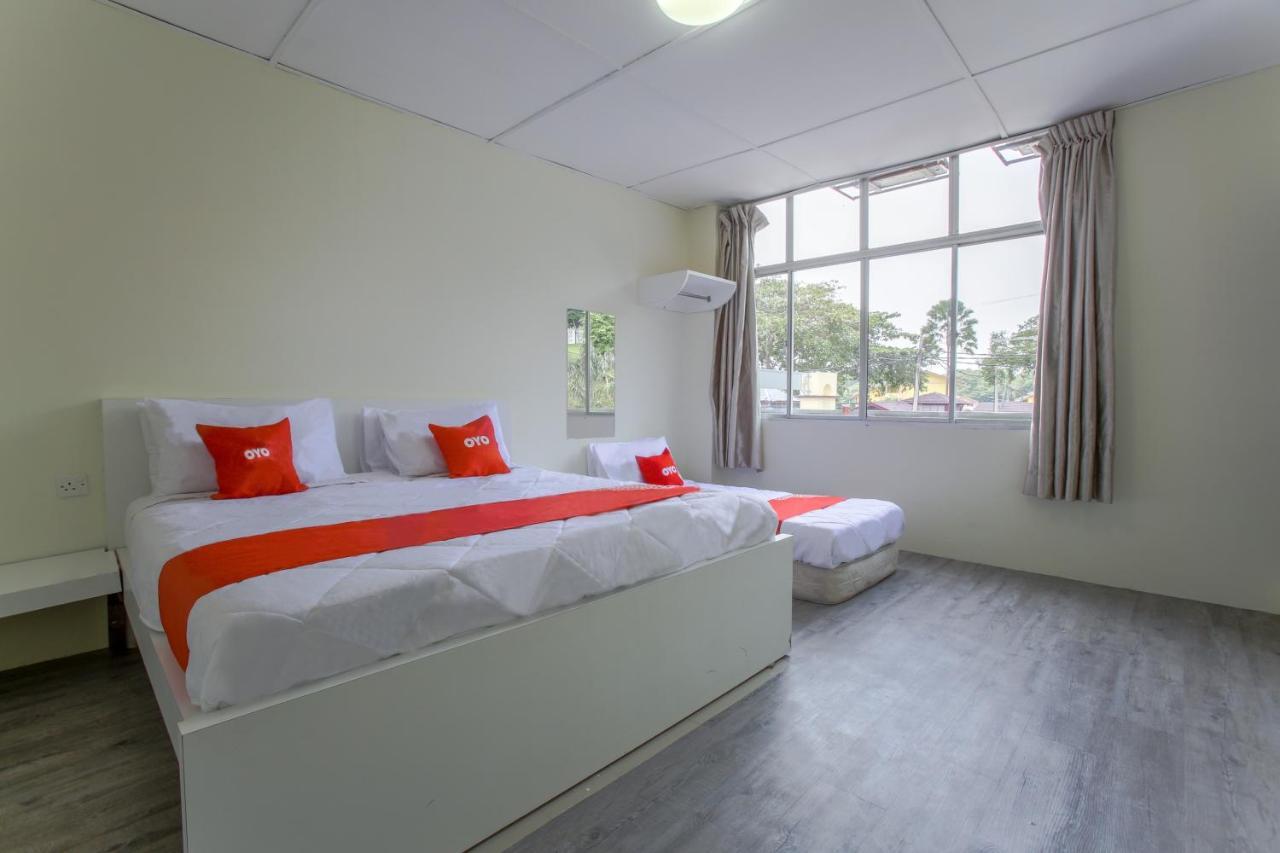Oyo 822 Zande Motel Kuala Selangor Εξωτερικό φωτογραφία
